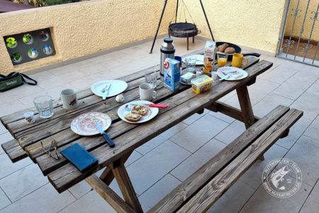 Heute wird draußen gefrühstückt © 2023 | Rutentreter.de