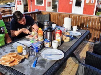 Frühstück bei schönem Wetter draußen auf der Terrasse ist für Rutentreter Pflicht! | © 2020 Rutentreter.de
