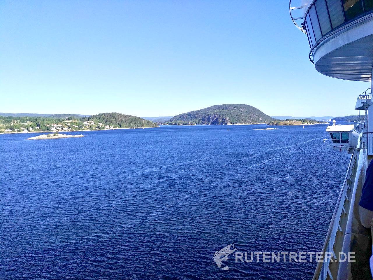 Der Oslo-Fjord, ca. 100 km lang, ist immer wieder schön anzusehen | © 2018 Rutentreter.de